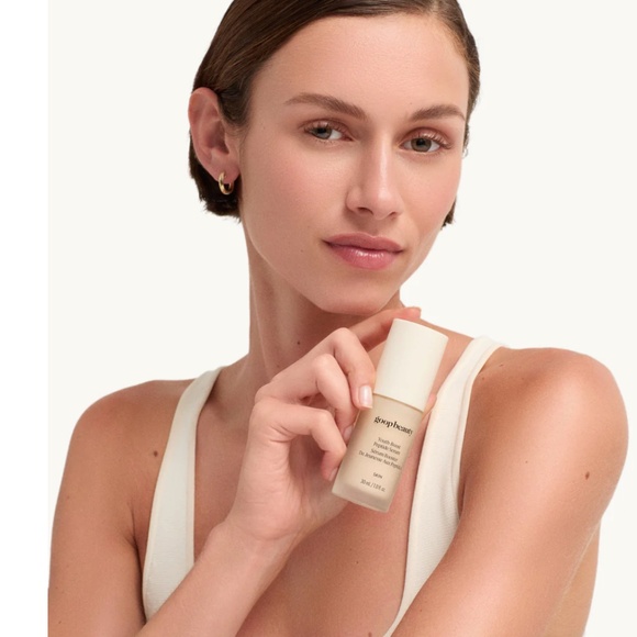 goop Beauty Youth-Boost Peptide Serum - Picture 2 of 5